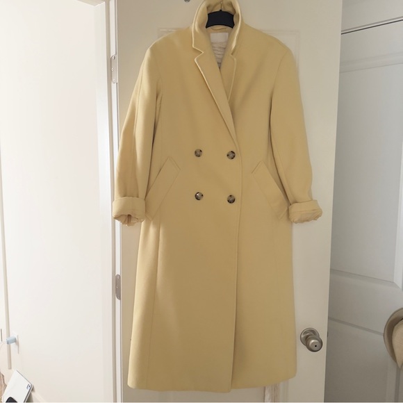h &mn Jackets & Blazers - Chic Tan Double-Breasted Women's Trench Coat
